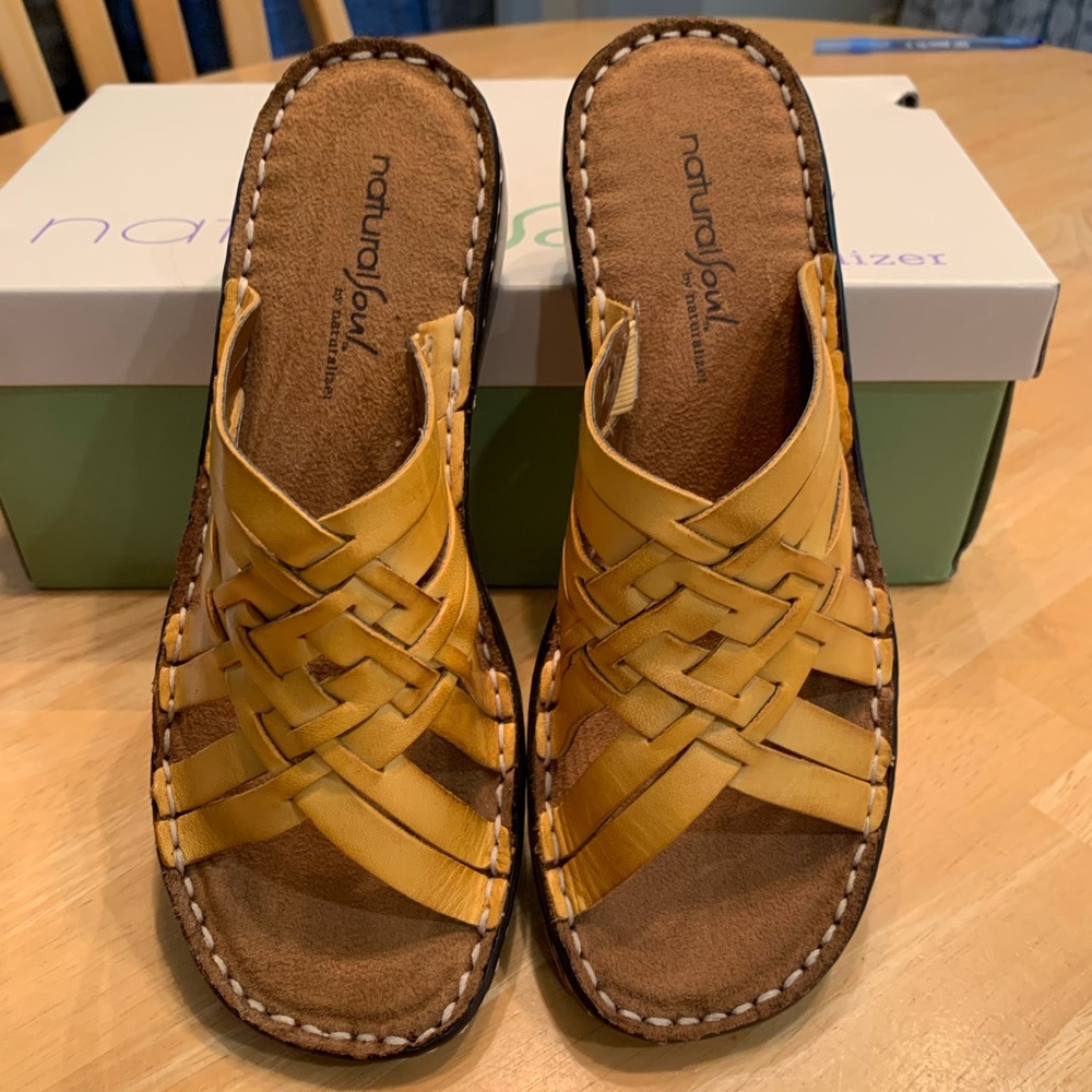 Naturalizer NaturalSoul, Size 6M, Centena-Sunflower